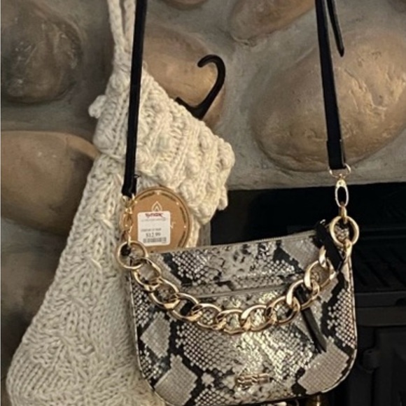 Jessica Simpson handbag (purse) snakeskin look - Picture 2 of 2